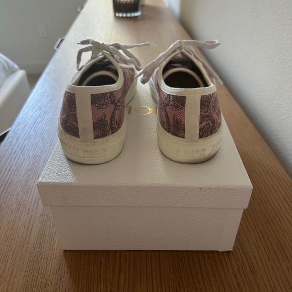 Dior Walk"N'Dior Sneakers - Picture 3 of 9